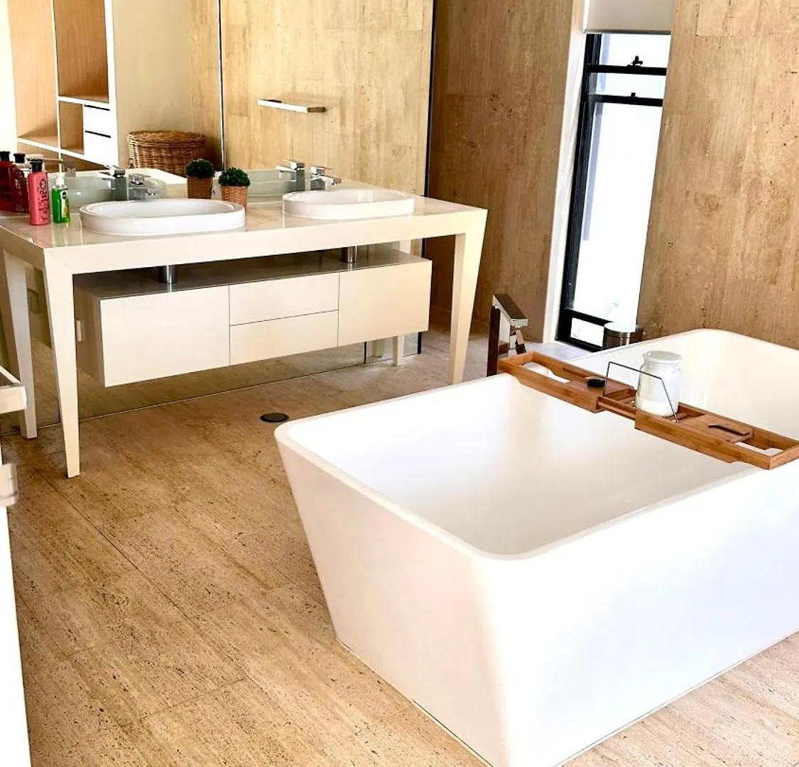 Gold Coast Golf Course Villa Apartment