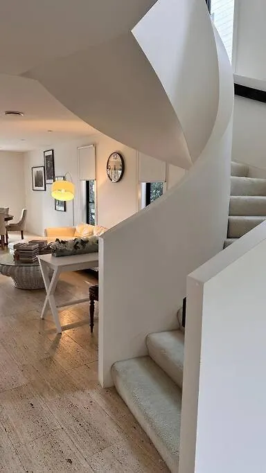 Gold Coast Golf Course Villa Apartment